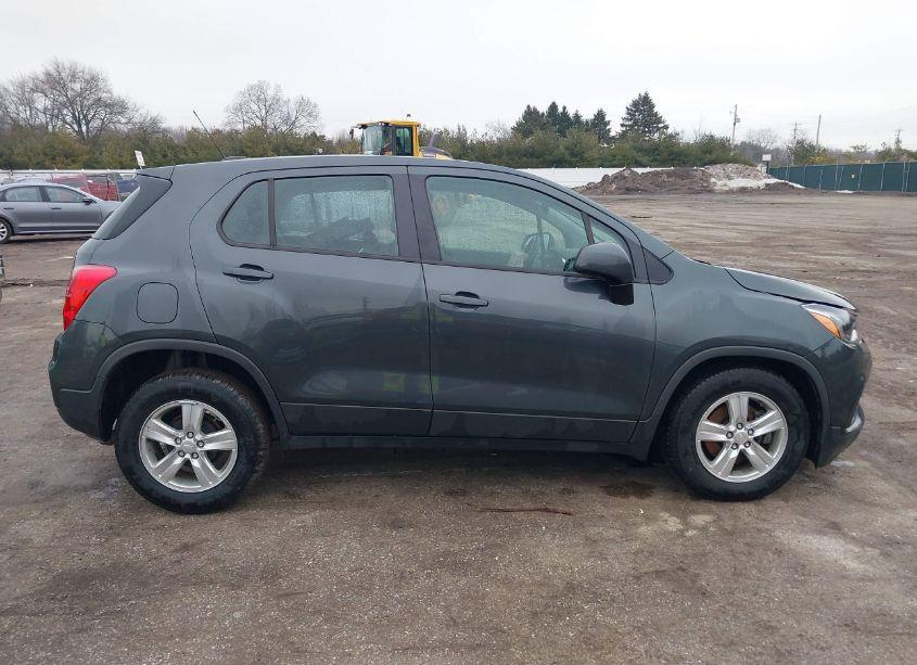 Photo 13 of 2019 Chevrolet Trax LS (VIN 3GNCJKSB4KL299655)