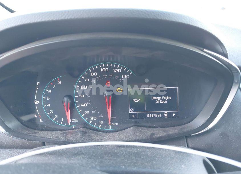 Photo 7 of 2019 Chevrolet Trax LS (VIN 3GNCJKSB4KL389162)