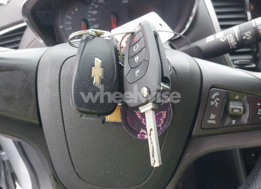 Photo 11 of 2020 Chevrolet Trax FWD LS (VIN 3GNCJKSB4LL305522)