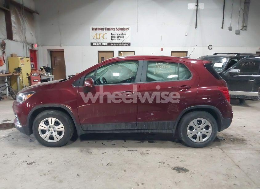 Photo 14 of 2017 Chevrolet Trax LS (VIN 3GNCJKSB5HL273073)