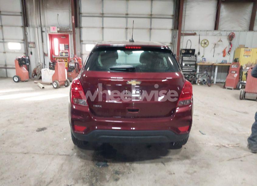Photo 16 of 2017 Chevrolet Trax LS (VIN 3GNCJKSB5HL273073)