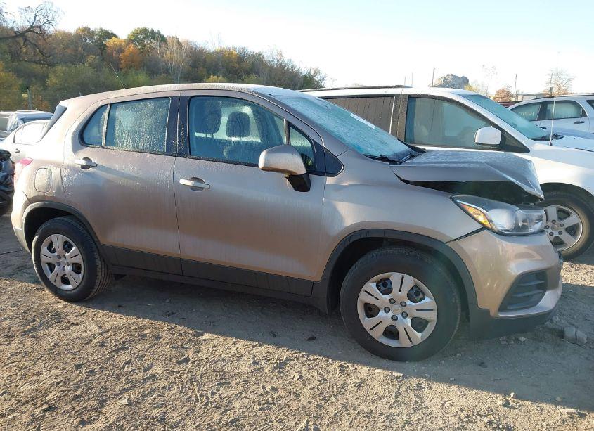 Photo 13 of 2018 Chevrolet Trax LS (VIN 3GNCJKSB5JL313075)