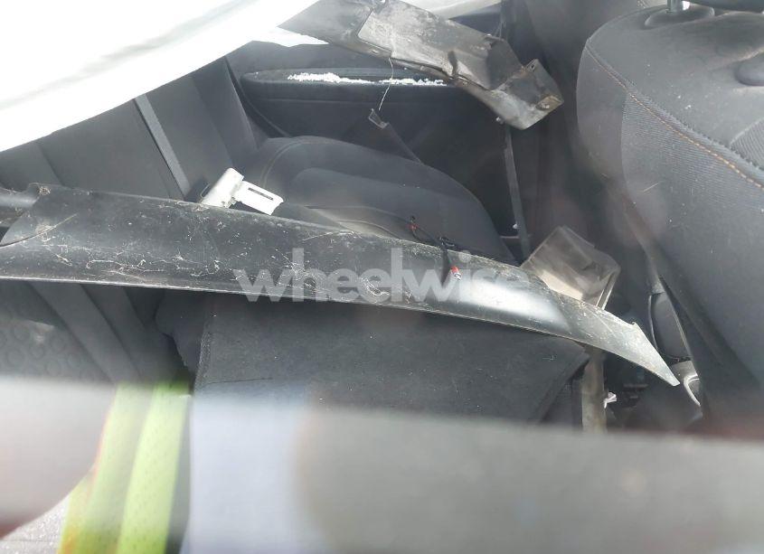 Photo 8 of 2019 Chevrolet Trax LS (VIN 3GNCJKSB5KL156584)