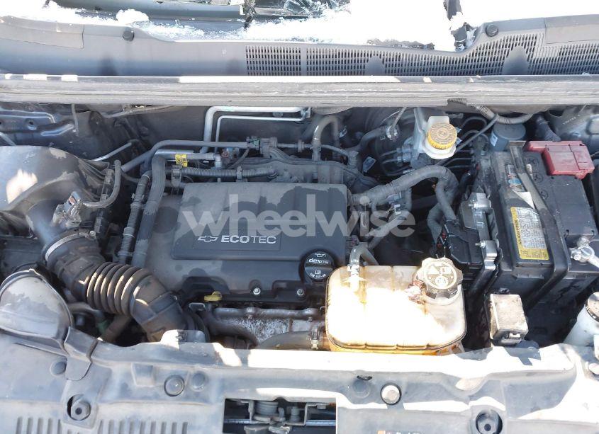 Photo 10 of 2019 Chevrolet Trax LS (VIN 3GNCJKSB5KL225628)