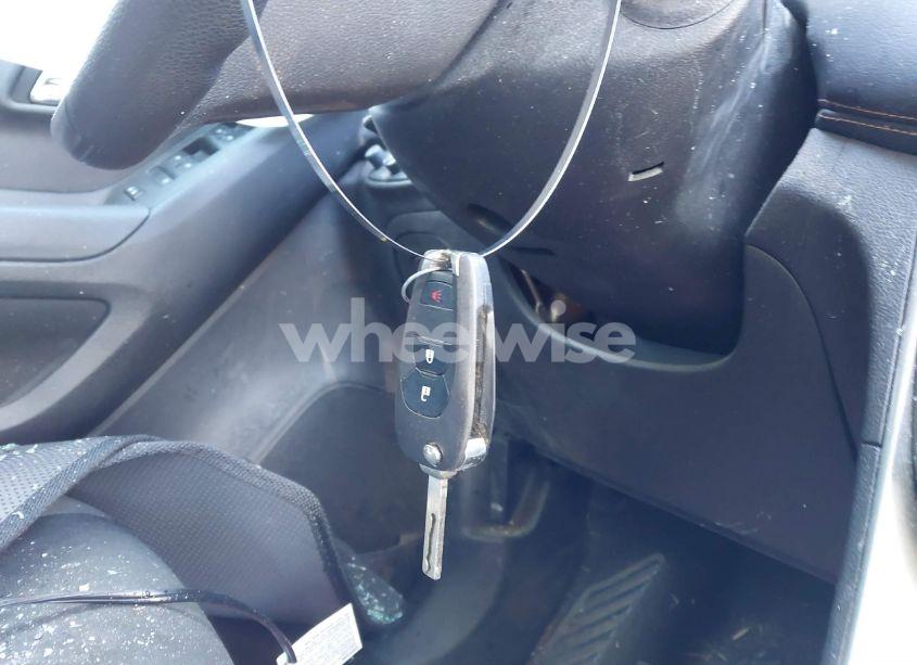 Photo 11 of 2019 Chevrolet Trax LS (VIN 3GNCJKSB5KL225628)