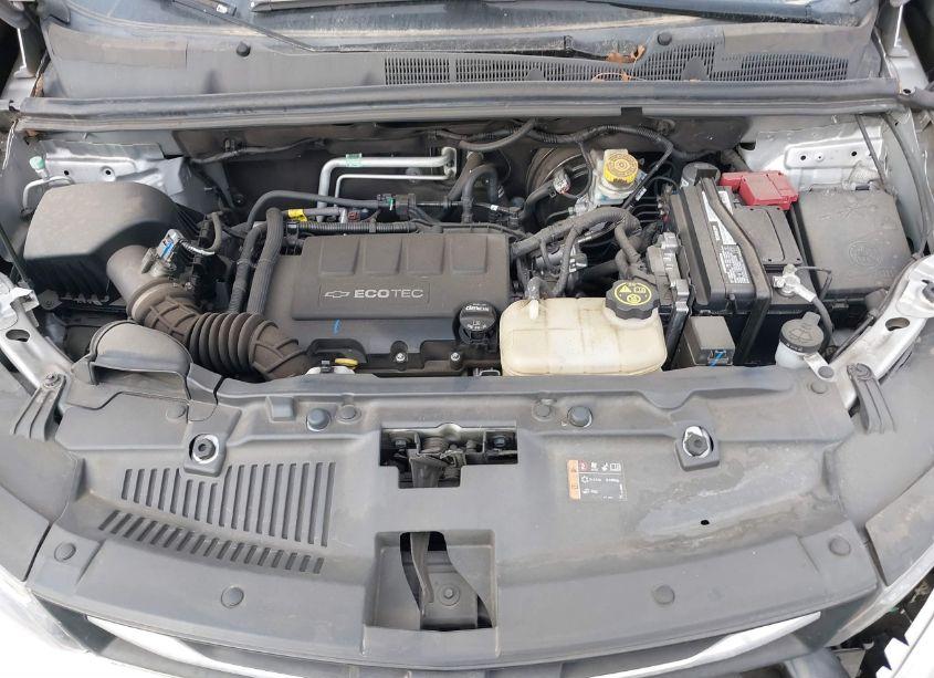 Photo 10 of 2019 Chevrolet Trax LS (VIN 3GNCJKSB5KL280564)