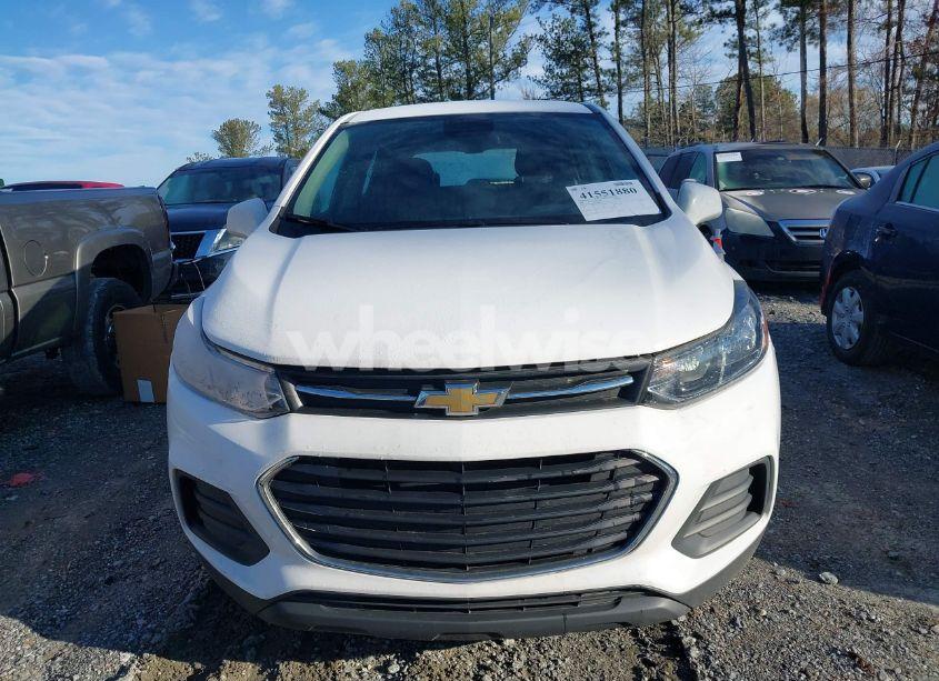 Photo 12 of 2020 Chevrolet Trax FWD LS (VIN 3GNCJKSB5LL129807)