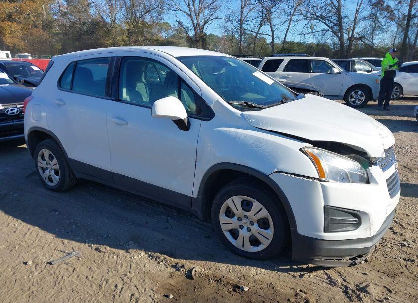 2015 Chevrolet Trax 1LS (VIN 3GNCJKSB6FL199899) main photo