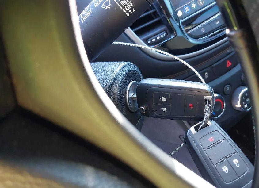 Photo 11 of 2018 Chevrolet Trax LS (VIN 3GNCJKSB6JL349650)