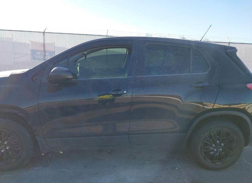 Photo 15 of 2018 Chevrolet Trax LS (VIN 3GNCJKSB6JL349650)