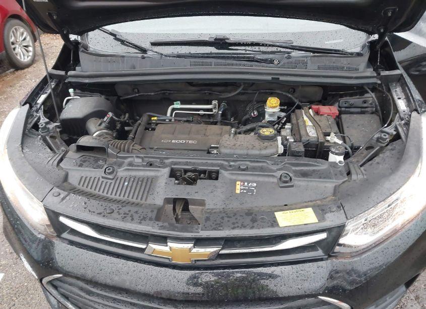 Photo 10 of 2019 Chevrolet Trax LS (VIN 3GNCJKSB6KL223385)