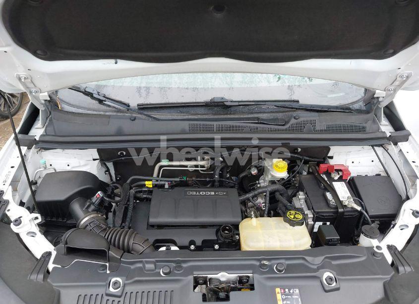 Photo 10 of 2019 Chevrolet Trax LS (VIN 3GNCJKSB6KL343655)