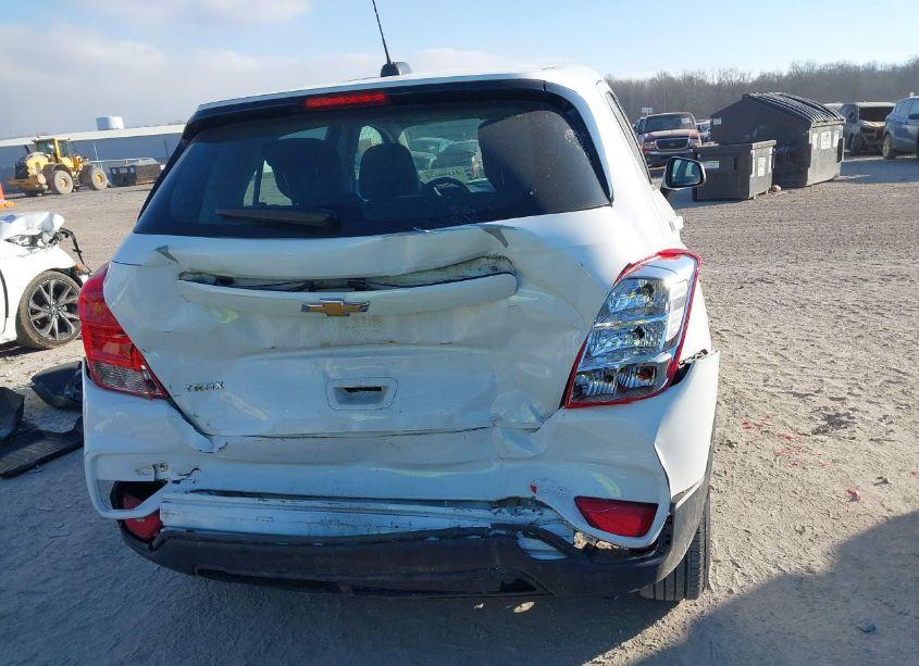 Photo 16 of 2017 Chevrolet Trax LS (VIN 3GNCJKSB7HL148933)