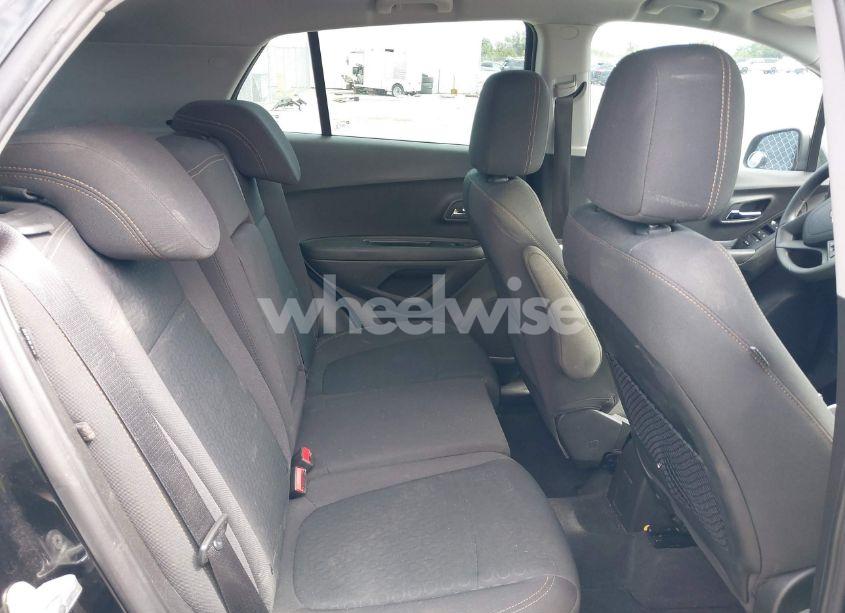 Photo 8 of 2017 Chevrolet Trax LS (VIN 3GNCJKSB7HL267940)