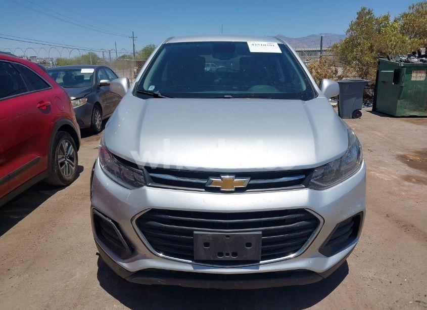 Photo 12 of 2018 Chevrolet Trax LS (VIN 3GNCJKSB7JL222499)