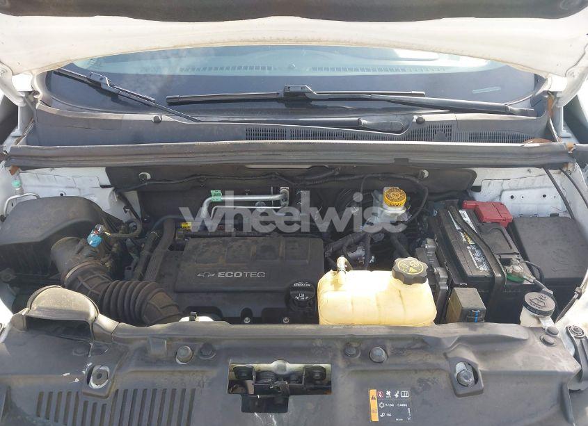 Photo 10 of 2019 Chevrolet Trax LS (VIN 3GNCJKSB7KL153203)