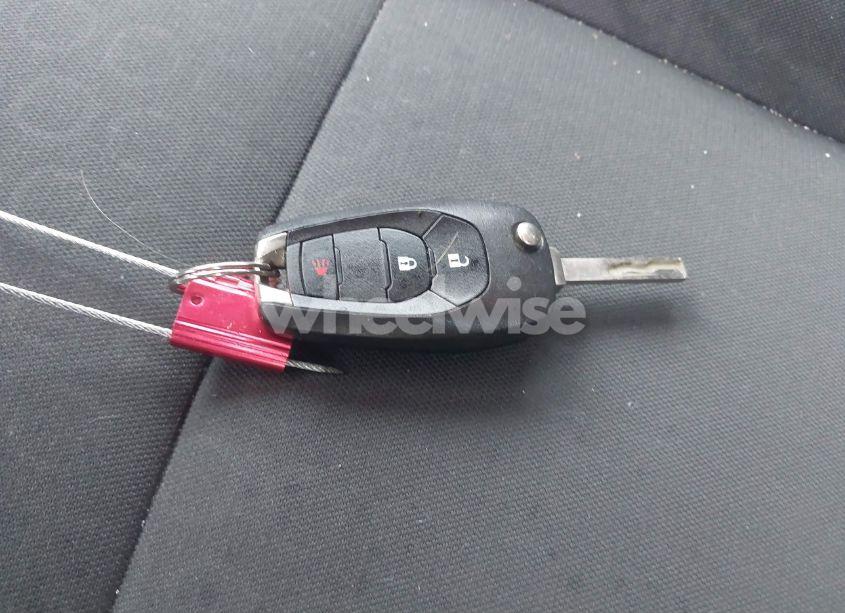 Photo 11 of 2019 Chevrolet Trax LS (VIN 3GNCJKSB7KL184192)