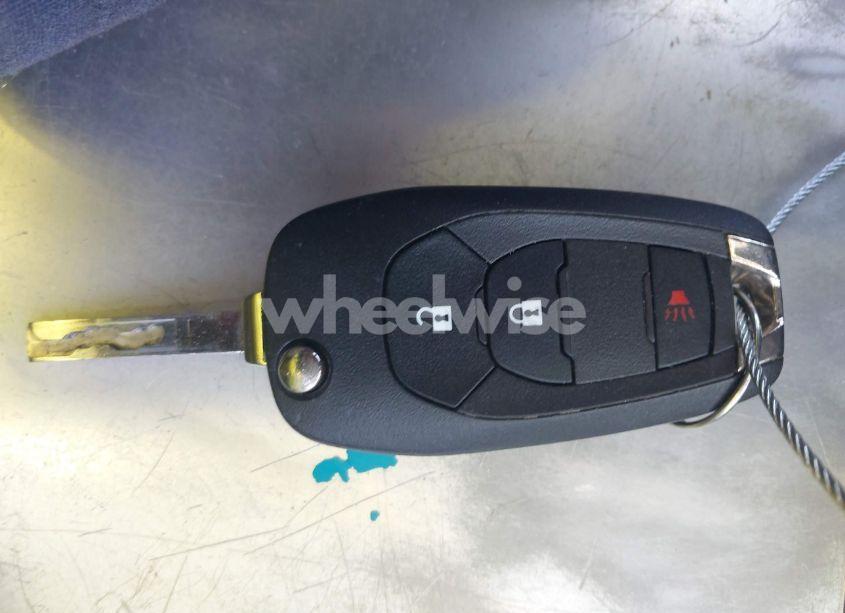 Photo 11 of 2019 Chevrolet Trax LS (VIN 3GNCJKSB7KL321115)