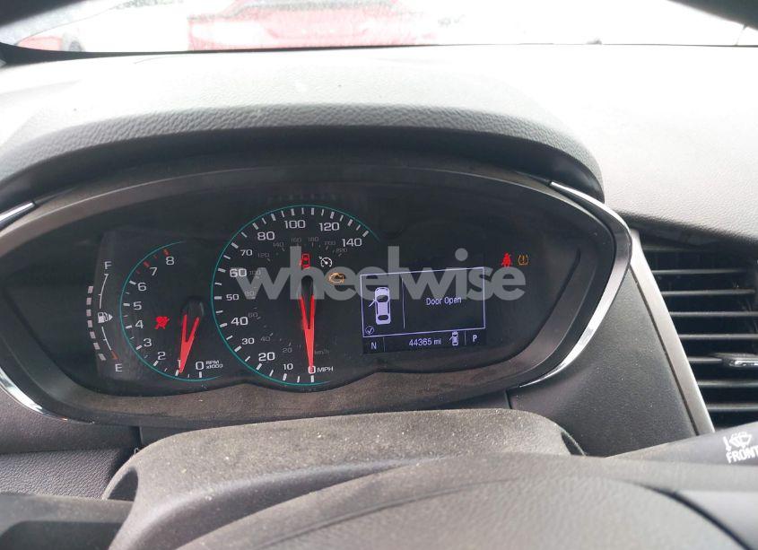 Photo 7 of 2020 Chevrolet Trax FWD LS (VIN 3GNCJKSB7LL165868)