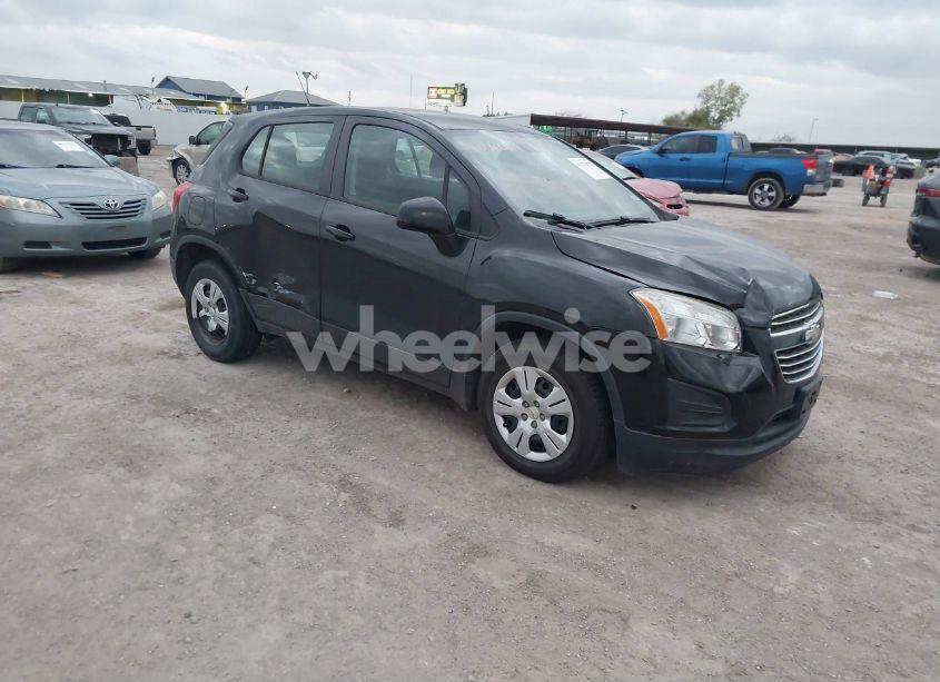 2015 Chevrolet Trax 1LS (VIN 3GNCJKSB8FL240839) main photo