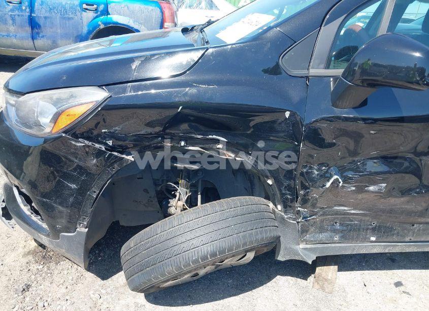 Photo 6 of 2017 Chevrolet Trax LS (VIN 3GNCJKSB8HL148181)