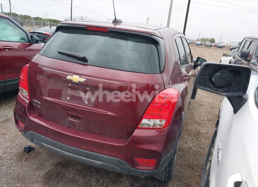 Photo 4 of 2017 Chevrolet Trax LS (VIN 3GNCJKSB8HL151730)