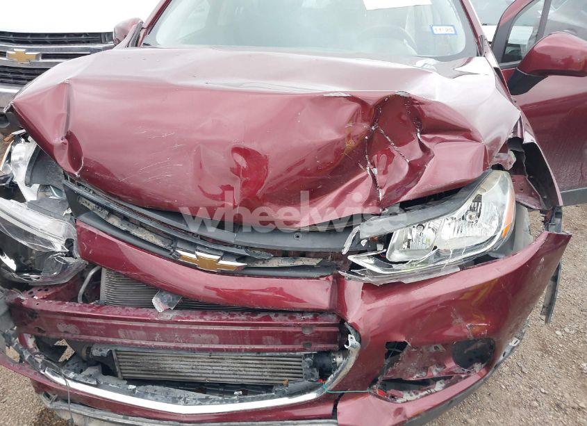 Photo 6 of 2017 Chevrolet Trax LS (VIN 3GNCJKSB8HL151730)