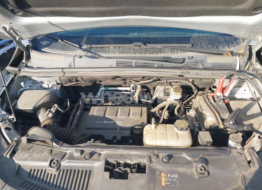 Photo 10 of 2018 Chevrolet Trax LS (VIN 3GNCJKSB8JL282128)