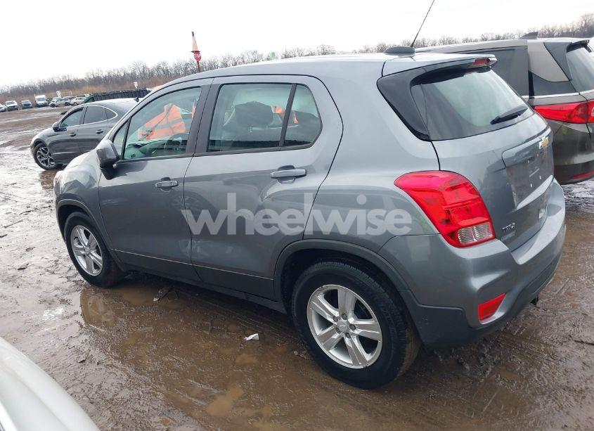Photo 14 of 2020 Chevrolet Trax FWD LS (VIN 3GNCJKSB8LL134645)