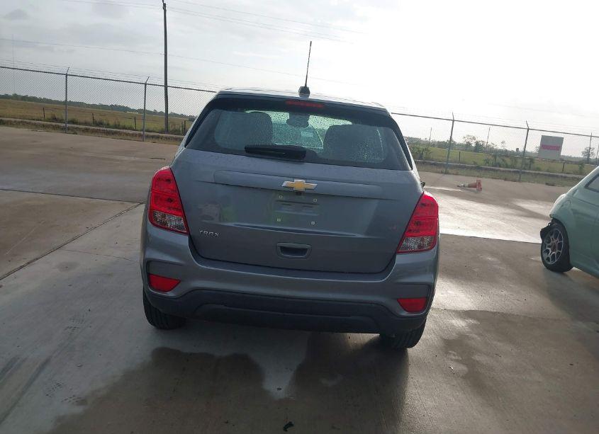 Photo 16 of 2020 Chevrolet Trax FWD LS (VIN 3GNCJKSB8LL186020)