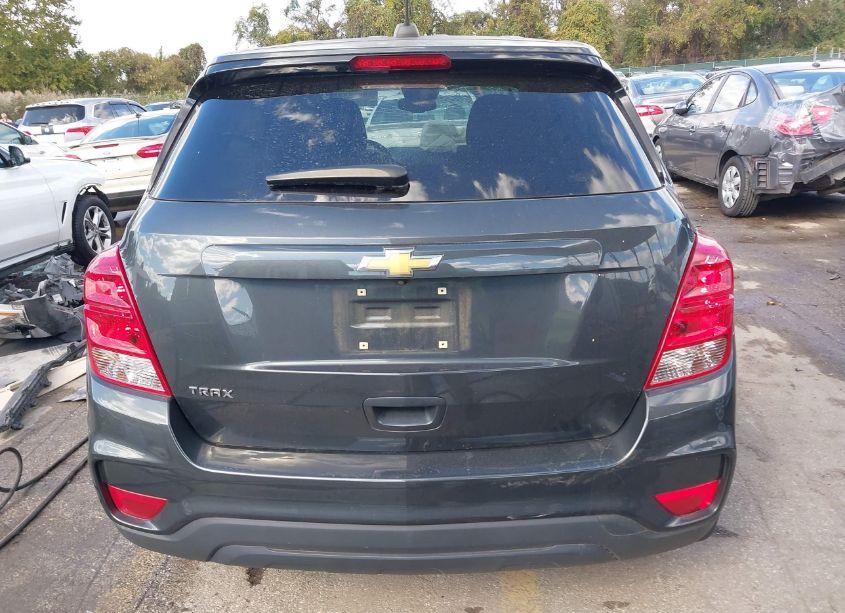 Photo 17 of 2020 Chevrolet Trax FWD LS (VIN 3GNCJKSB8LL239332)