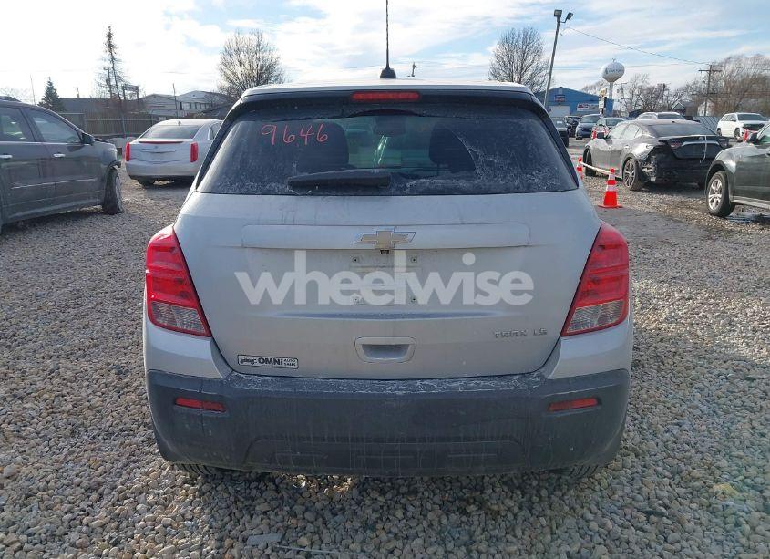 Photo 16 of 2016 Chevrolet Trax 1LS (VIN 3GNCJKSB9GL235151)