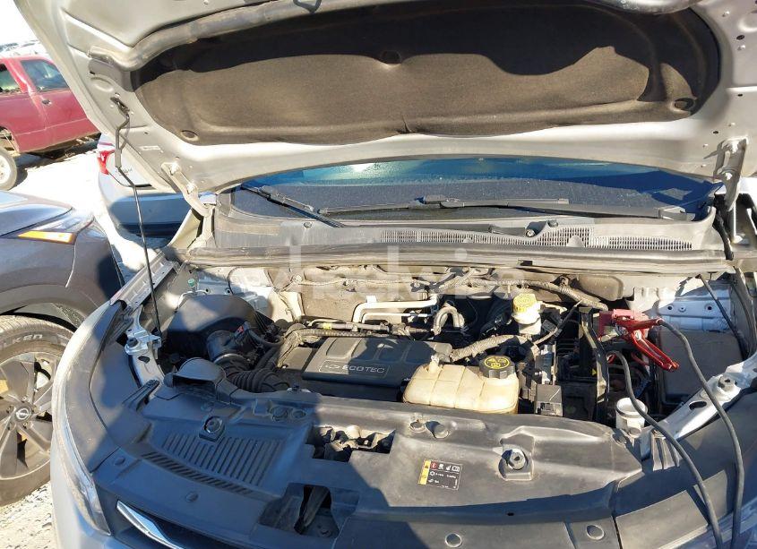 Photo 10 of 2017 Chevrolet Trax LS (VIN 3GNCJKSB9HL227438)