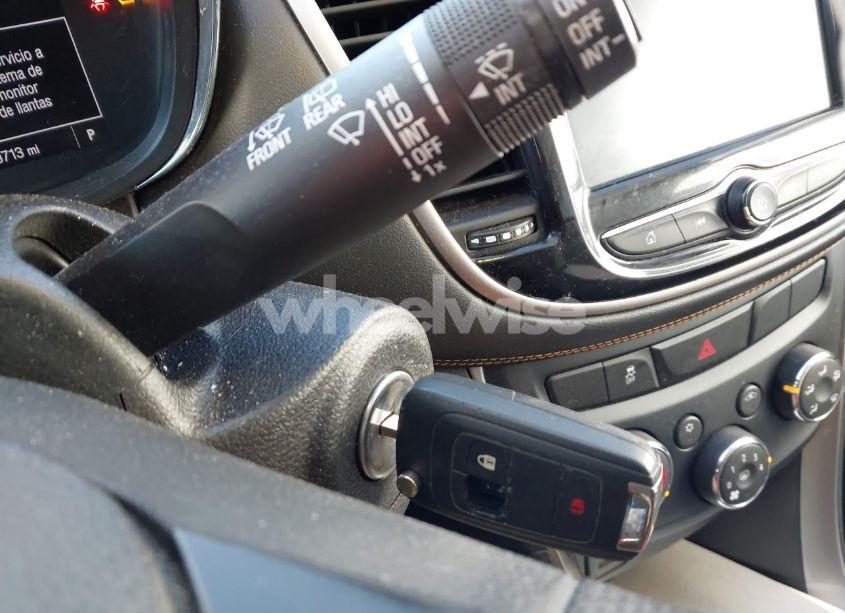 Photo 11 of 2017 Chevrolet Trax LS (VIN 3GNCJKSB9HL227438)