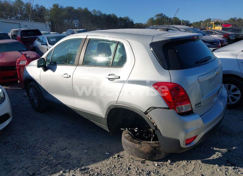 Photo 14 of 2017 Chevrolet Trax LS (VIN 3GNCJKSB9HL227438)