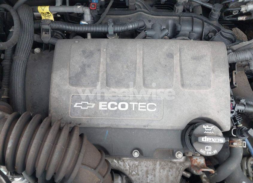 Photo 10 of 2018 Chevrolet Trax LS (VIN 3GNCJKSB9JL204084)