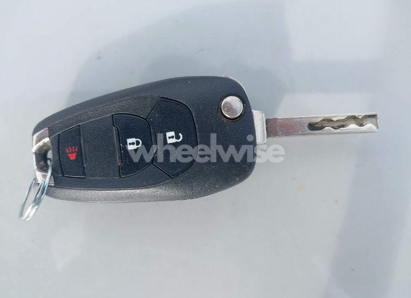 Photo 11 of 2019 Chevrolet Trax LS (VIN 3GNCJKSB9KL357789)