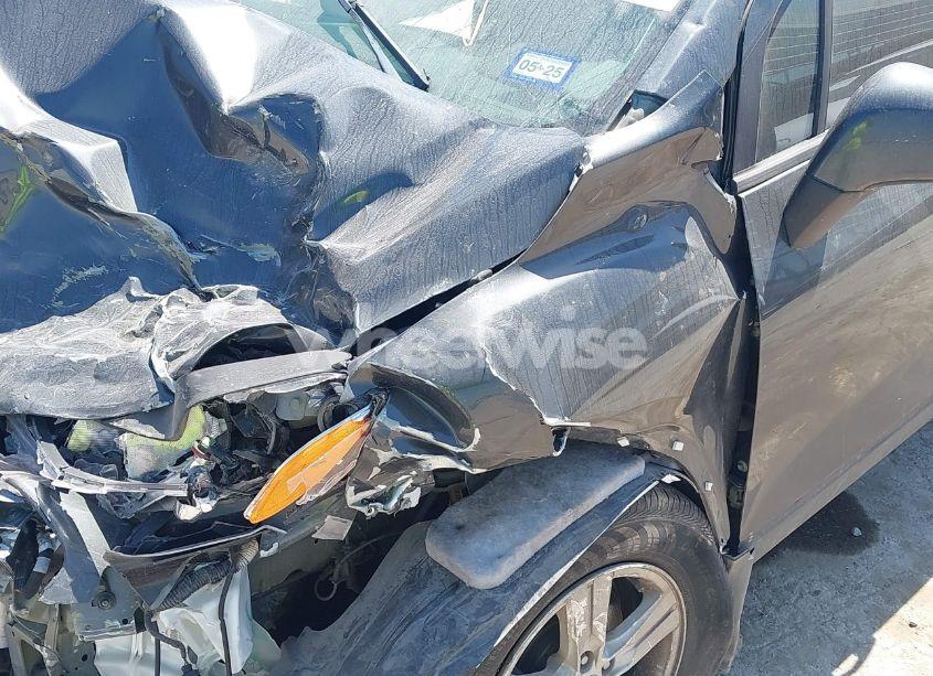 Photo 6 of 2019 Chevrolet Trax LS (VIN 3GNCJKSB9KL405078)