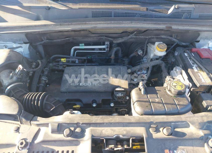 Photo 10 of 2020 Chevrolet Trax FWD LS (VIN 3GNCJKSB9LL121922)
