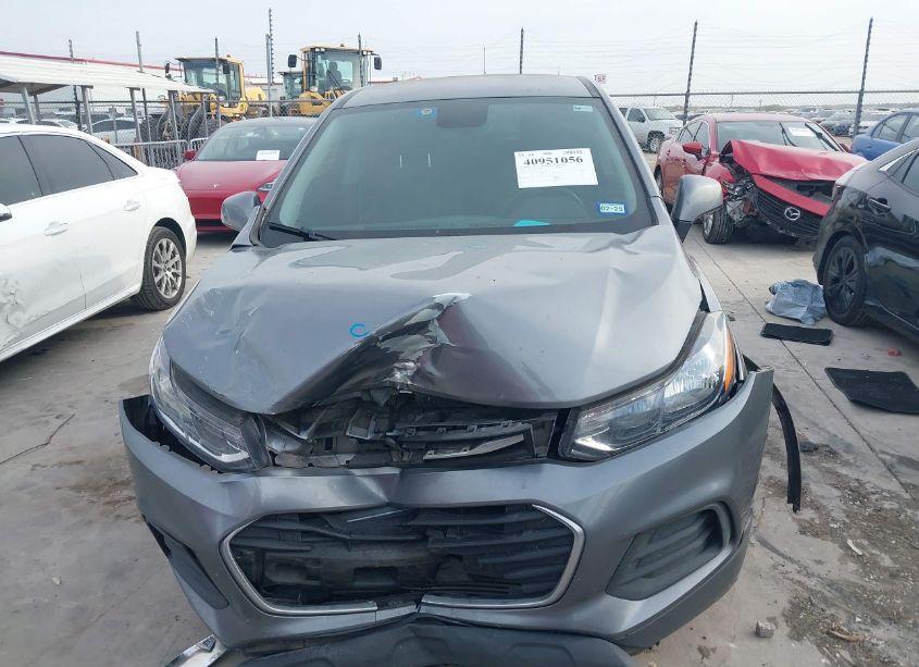 Photo 12 of 2020 Chevrolet Trax FWD LS (VIN 3GNCJKSB9LL153978)