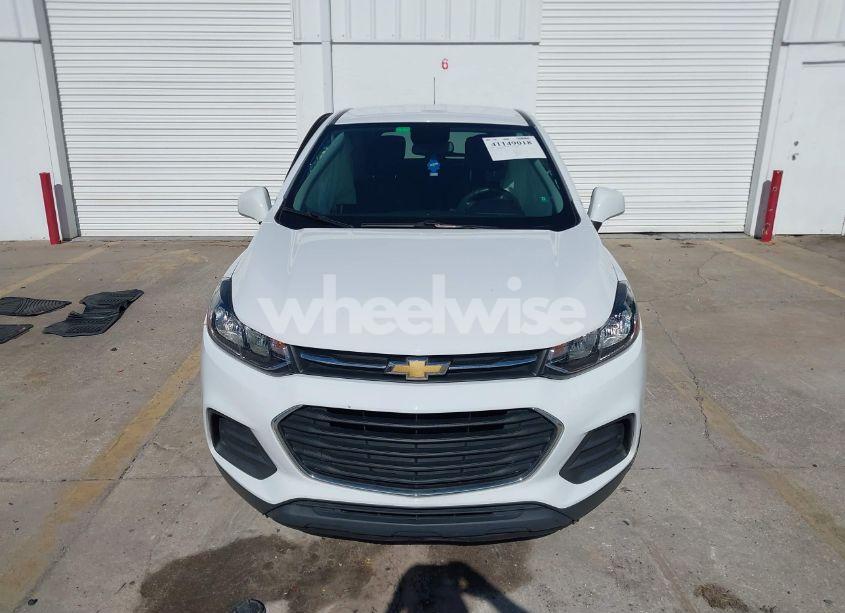 Photo 12 of 2020 Chevrolet Trax FWD LS (VIN 3GNCJKSB9LL155942)