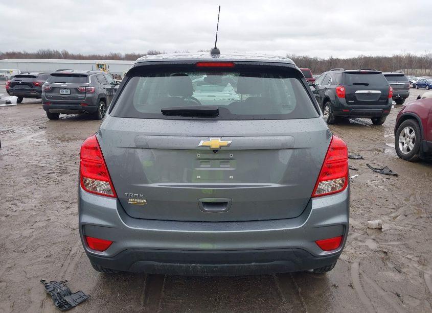 Photo 17 of 2020 Chevrolet Trax FWD LS (VIN 3GNCJKSB9LL159182)