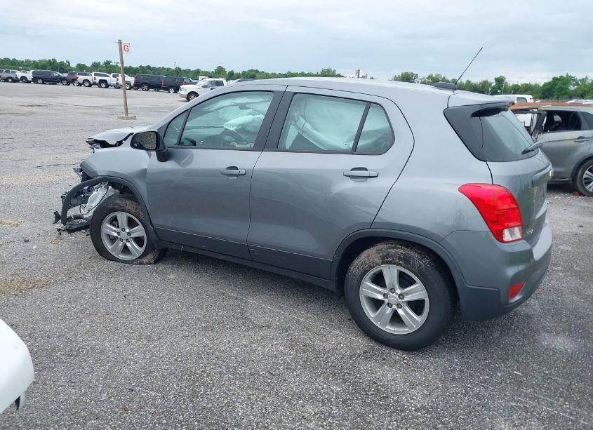 Photo 13 of 2020 Chevrolet Trax FWD LS (VIN 3GNCJKSB9LL208185)