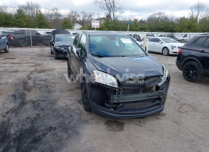 2016 Chevrolet Trax 1LS (VIN 3GNCJKSBXGL245137) main photo