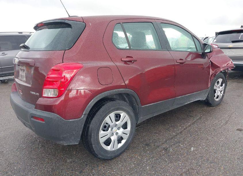Photo 4 of 2016 Chevrolet Trax 1LS (VIN 3GNCJKSBXGL270491)