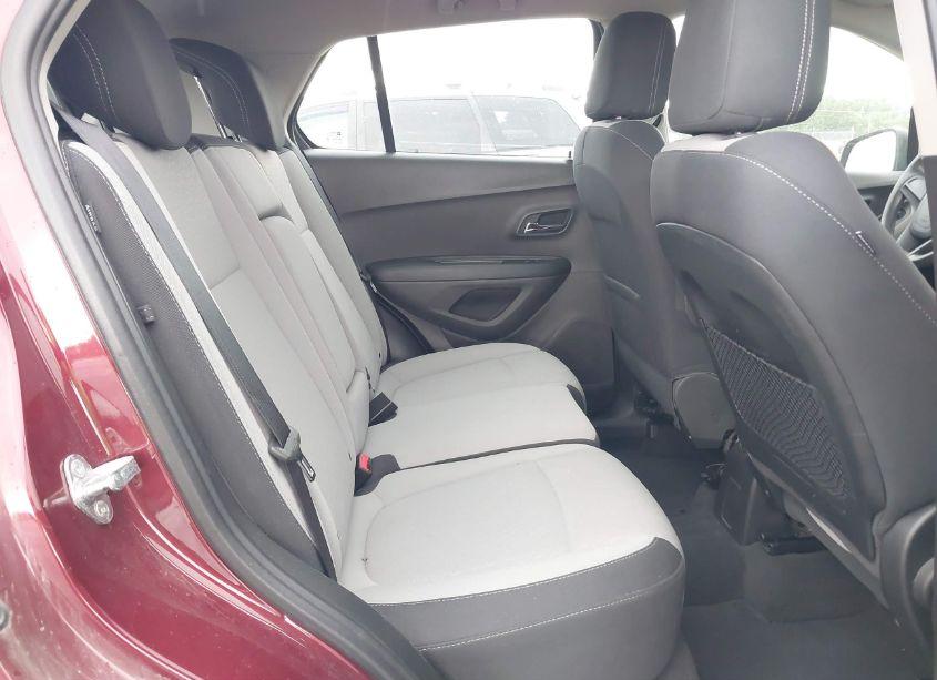 Photo 8 of 2016 Chevrolet Trax 1LS (VIN 3GNCJKSBXGL270491)
