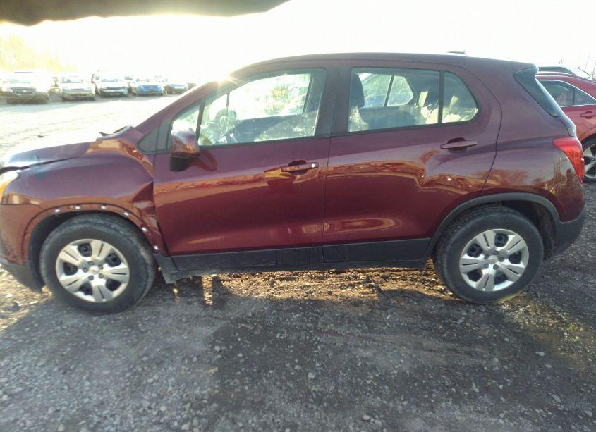 Photo 14 of 2016 Chevrolet Trax 1LS (VIN 3GNCJKSBXGL279417)