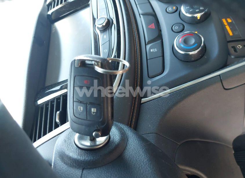 Photo 11 of 2017 Chevrolet Trax LS (VIN 3GNCJKSBXHL204167)