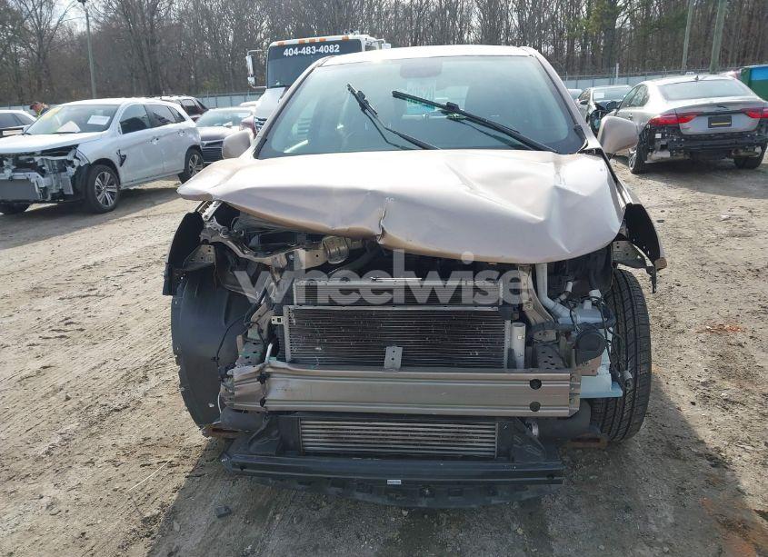 Photo 6 of 2019 Chevrolet Trax LS (VIN 3GNCJKSBXKL122124)