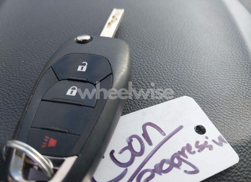 Photo 11 of 2019 Chevrolet Trax LS (VIN 3GNCJKSBXKL182680)